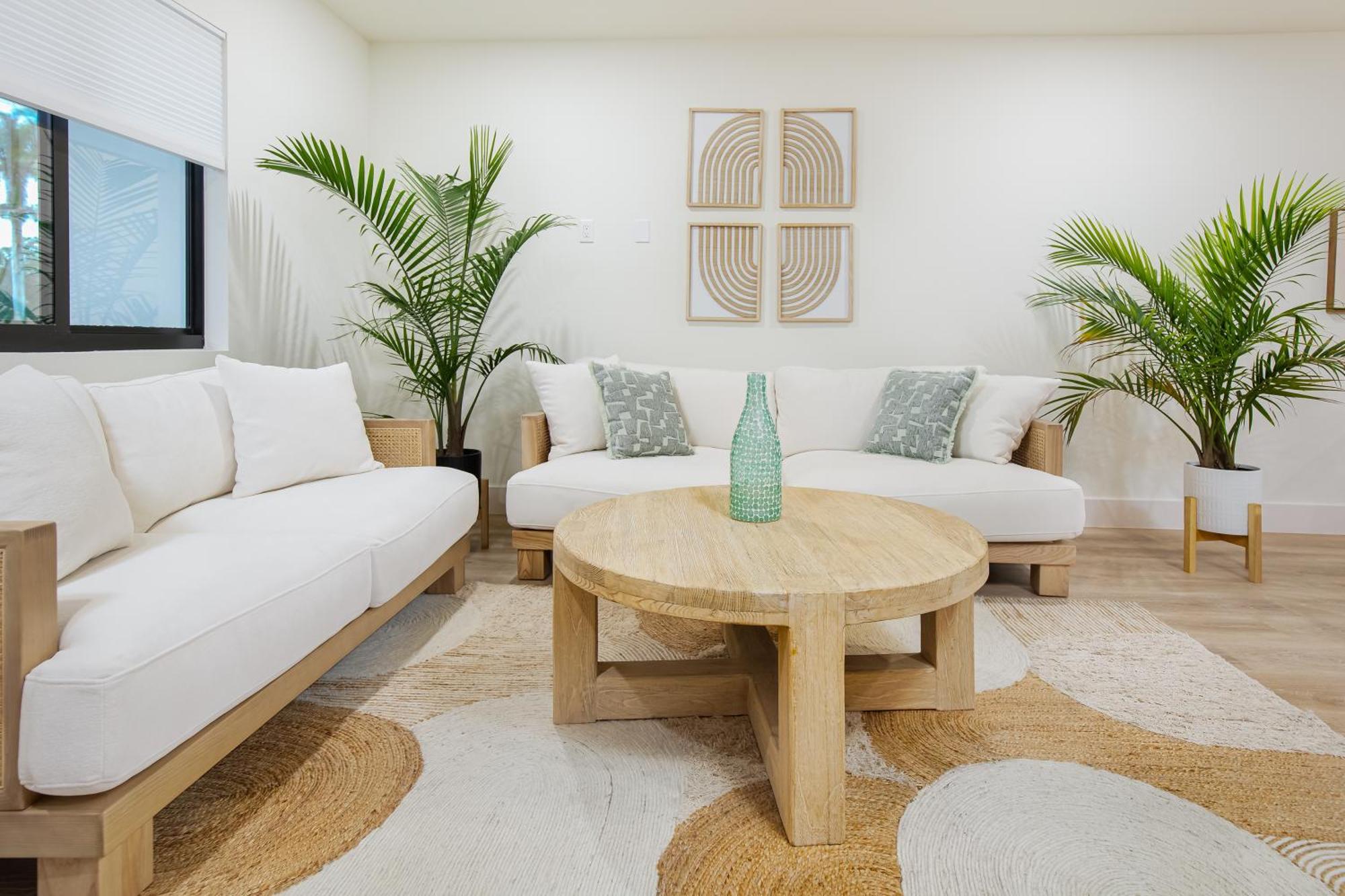 The Boho Bliss - Lakeview Elegance 3Miles Downtown เนเปิลส์ ภายนอก รูปภาพ