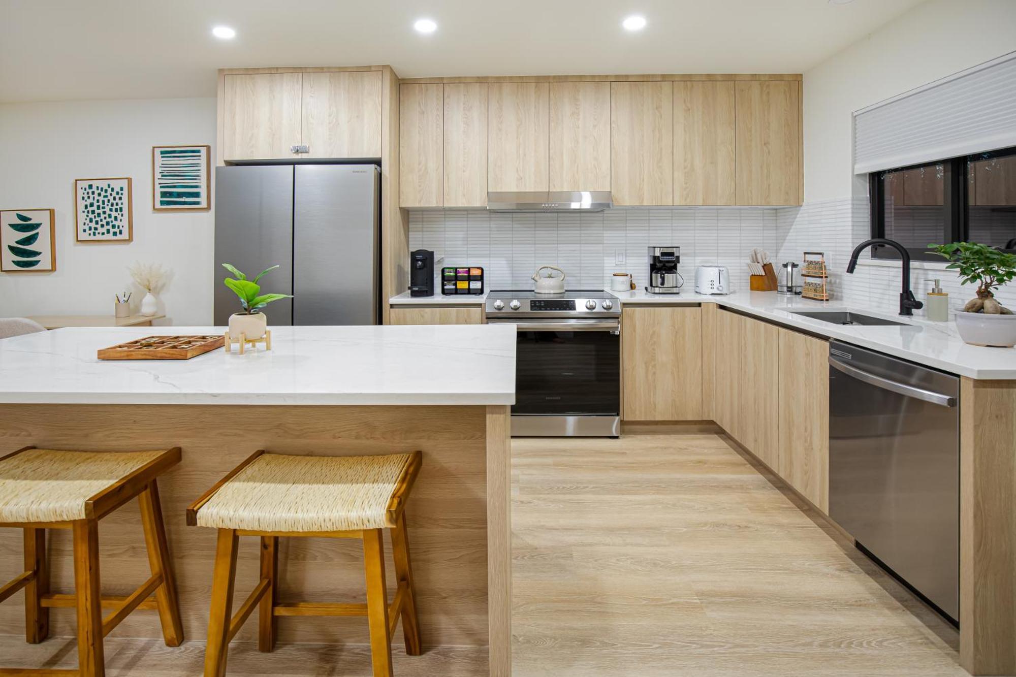 The Boho Bliss - Lakeview Elegance 3Miles Downtown เนเปิลส์ ภายนอก รูปภาพ